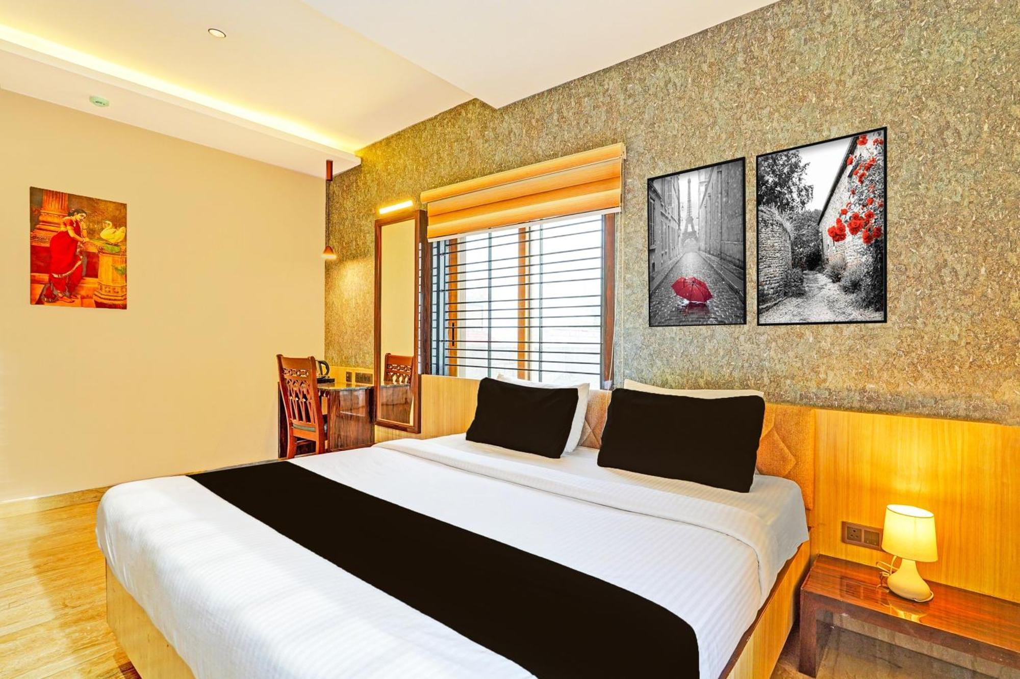Super Townhouse Indiranagar Hotel บังกาลอร์ ภายนอก รูปภาพ